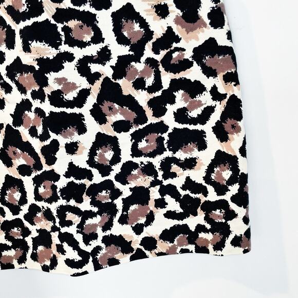 Ann Taylor LOFT Leopard Print Mini Skirt Size 2 Petite - Picture 3 of 8
